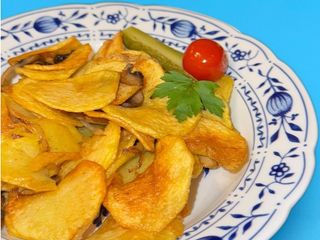 Картопля по-домашньому з грибами (200g)