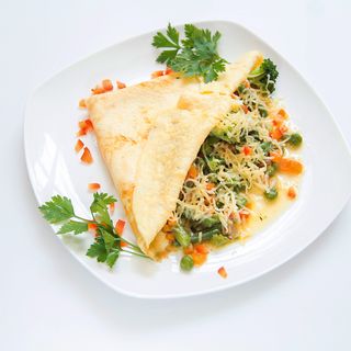 Омлет з овочами та сиром (200г)