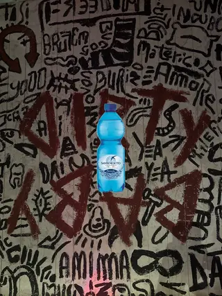 Acqua frizzante 50cl