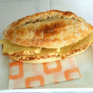 Bocadillo De Tortilla De Patatas