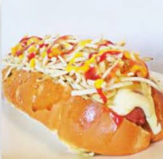 6. Perrito Con Mozzarella