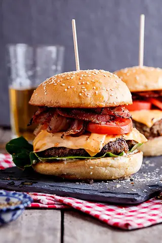 Mexican Classic Bacon & Cheese Burger
