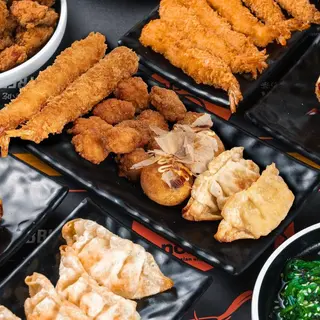 MINI ASIAN FEAST