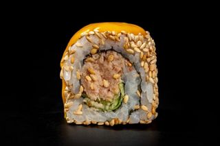 1025 Uramaki tuna suk 8 pezzi