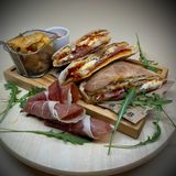 Njegusi sandwich 350g