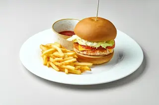 Assiette Chicken Burger + Frites