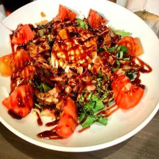 Ensalada De Rulo De Cabra