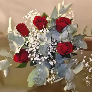  5 rose rosse