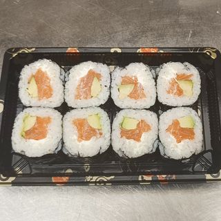 F1. Futomaki sake - 8 pezzi