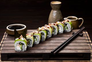  Ռոլլ Կանաչ Վիշապ 8 կտոր