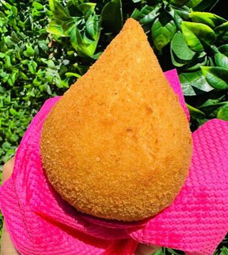 Coxinha Frango com Catupiry