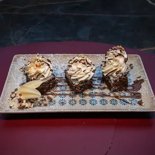 BROWNIES AL COCCO