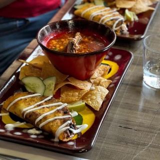 Birria De Res Estilo Jalisco (No incluye quesadilla)