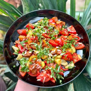 ბადრიჯნის სალათი