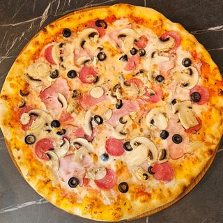 Піца Капрічоза (550г)