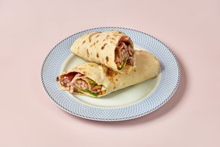 Dimljena kobasica tortilja