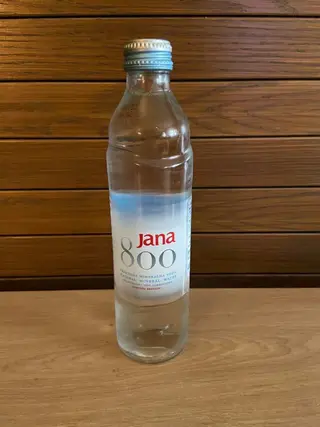 Negazirana voda Jana 0,33l