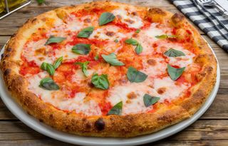 Pizza Margarita (32 cm.)