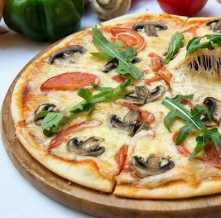 Пицца "Капричиоза"