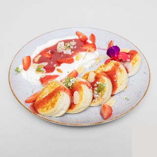 Serniczki z truskawkami