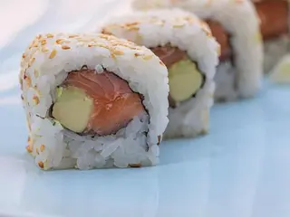 California tuna avokado