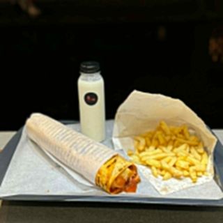 Hatay style chicken döner with sauce Menu 1