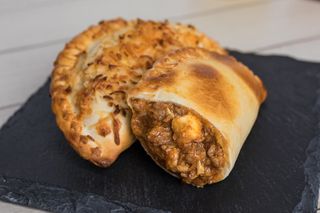 Empanada De Carne Picante