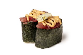 Gunkan spicy tuna