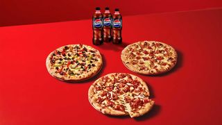 3 Pizzas medianas + 3 Bebidas