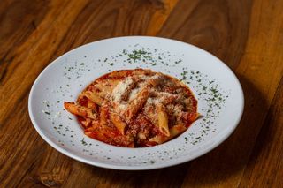 Bolognese tjestenina