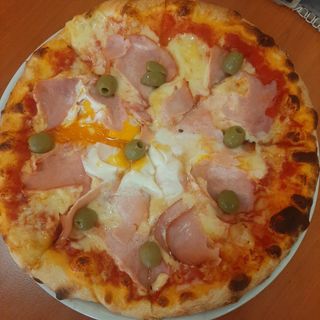 Pizza Ćošak 300 gr