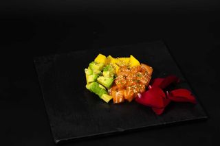 17. Tartare sake mango