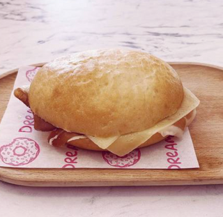 Mollete Jamón Serrano Y Queso