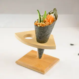 temaki salmon