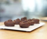 Dátil de chocolate relleno de crema de anacardos