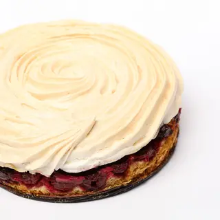 Tarta z wiśnią