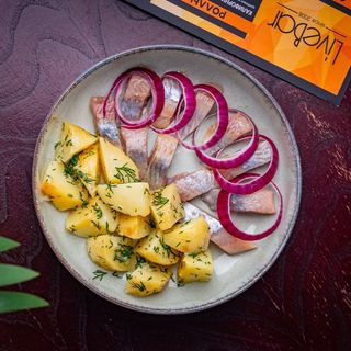 Сельдь с картофелем