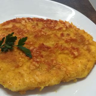 Sznycel z kurczaka w panierce serowej (200 gr)