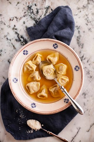 Tortellini in brodo 0,3L