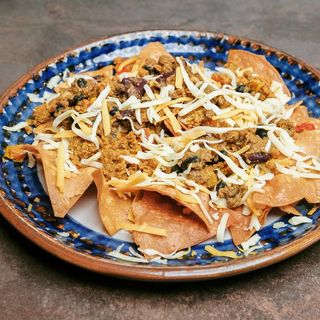 Chicken nachos