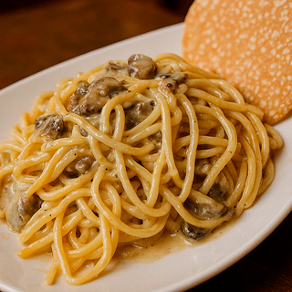 Pasta con Gorgonzola y Setas 