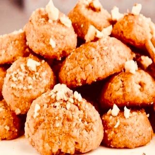 Бадемова петефура (100г)