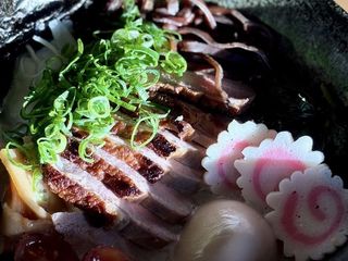 RAMEN Z KACZKĄ