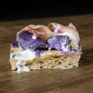 Lardo gorgo e patate viola