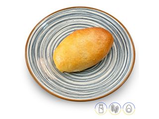 Empanada de huevos, cebolla, arroz