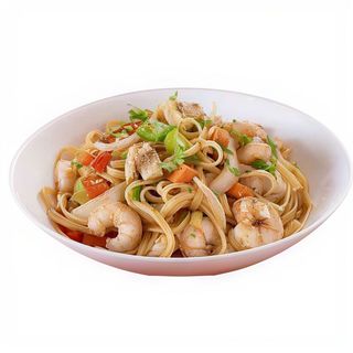 Fideos chinos con tres delicias