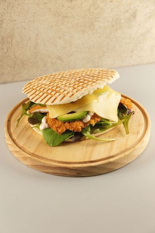 Campero De Milanesa De Ternera