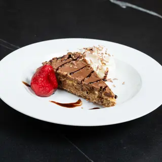 Tarta de almendras con chocolate