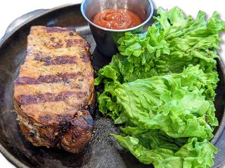 Стейк свинний 200 г (200g)