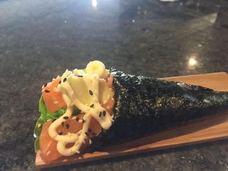 S14. Salmon (1 Pza.)